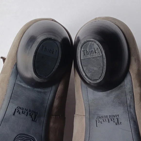 Think Aida Court Shoes Pumps Mary Jane Suede Leather SZ 39 Gray Taupe - Picture 13 of 16